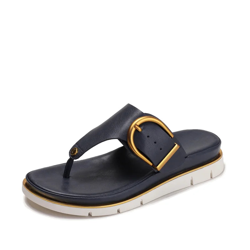 Women's faux leather thong-toe flat platform sandals with buckle