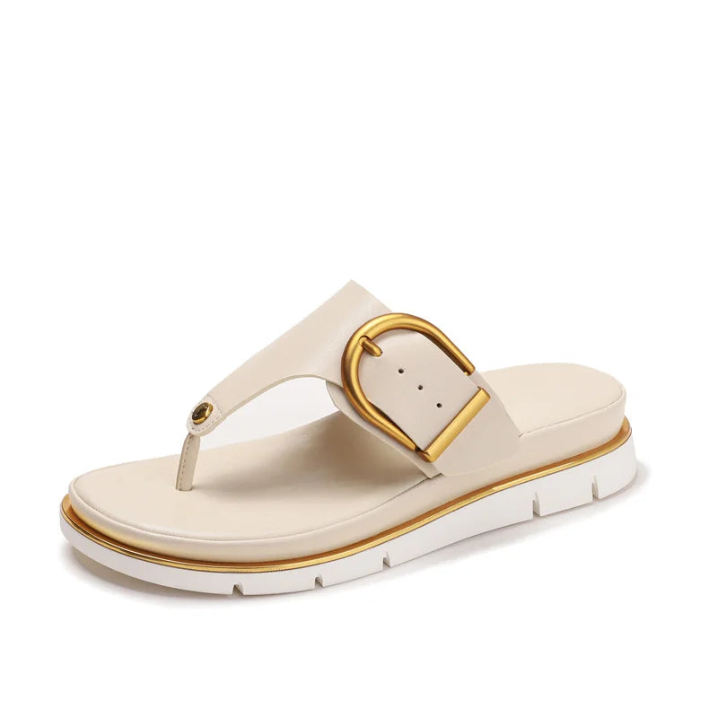 Women's faux leather thong-toe flat platform sandals with buckle