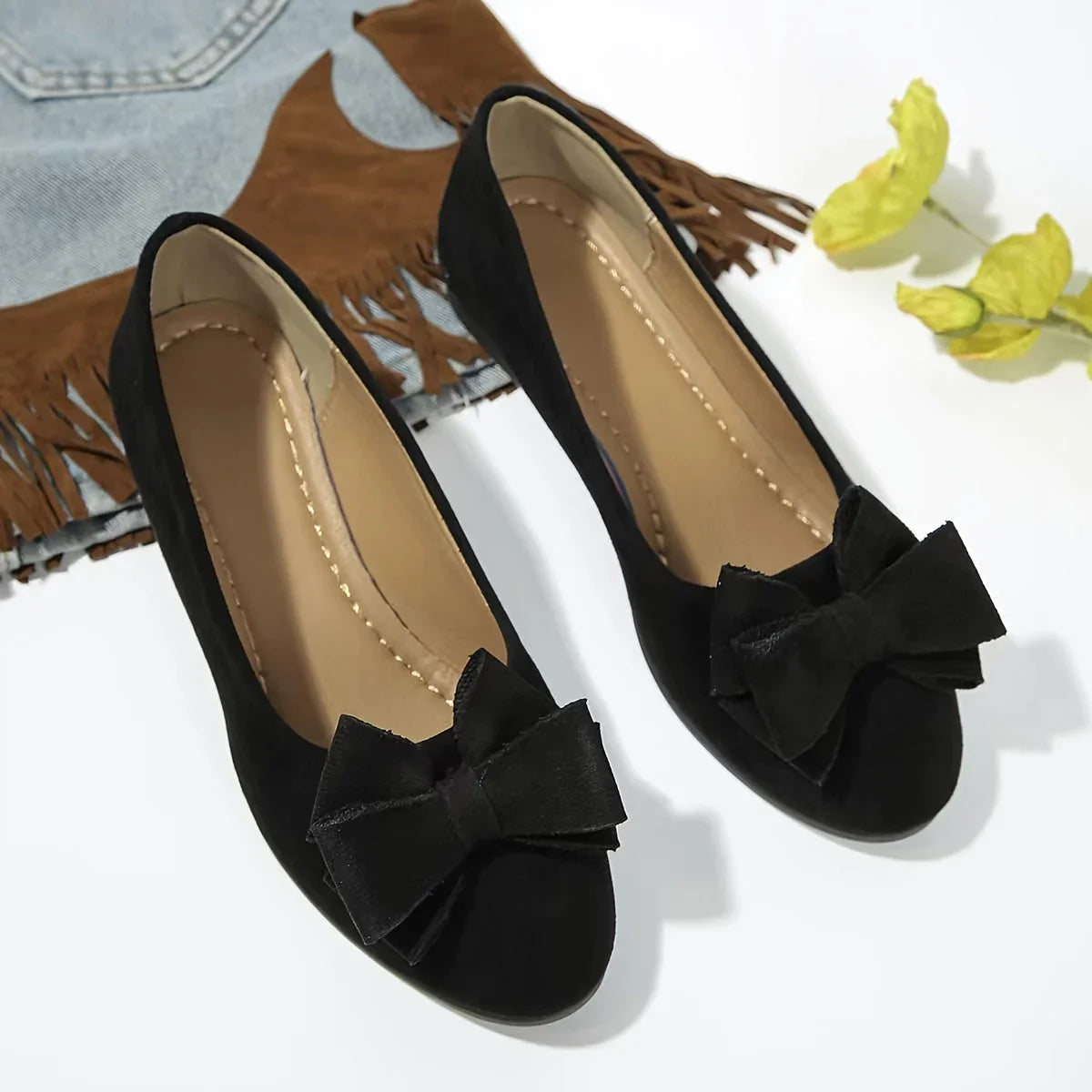 Women's faux suede bow-detail round-toe ballet flats slip-on