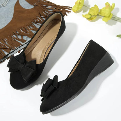 Women's faux suede bow-detail round-toe ballet flats slip-on