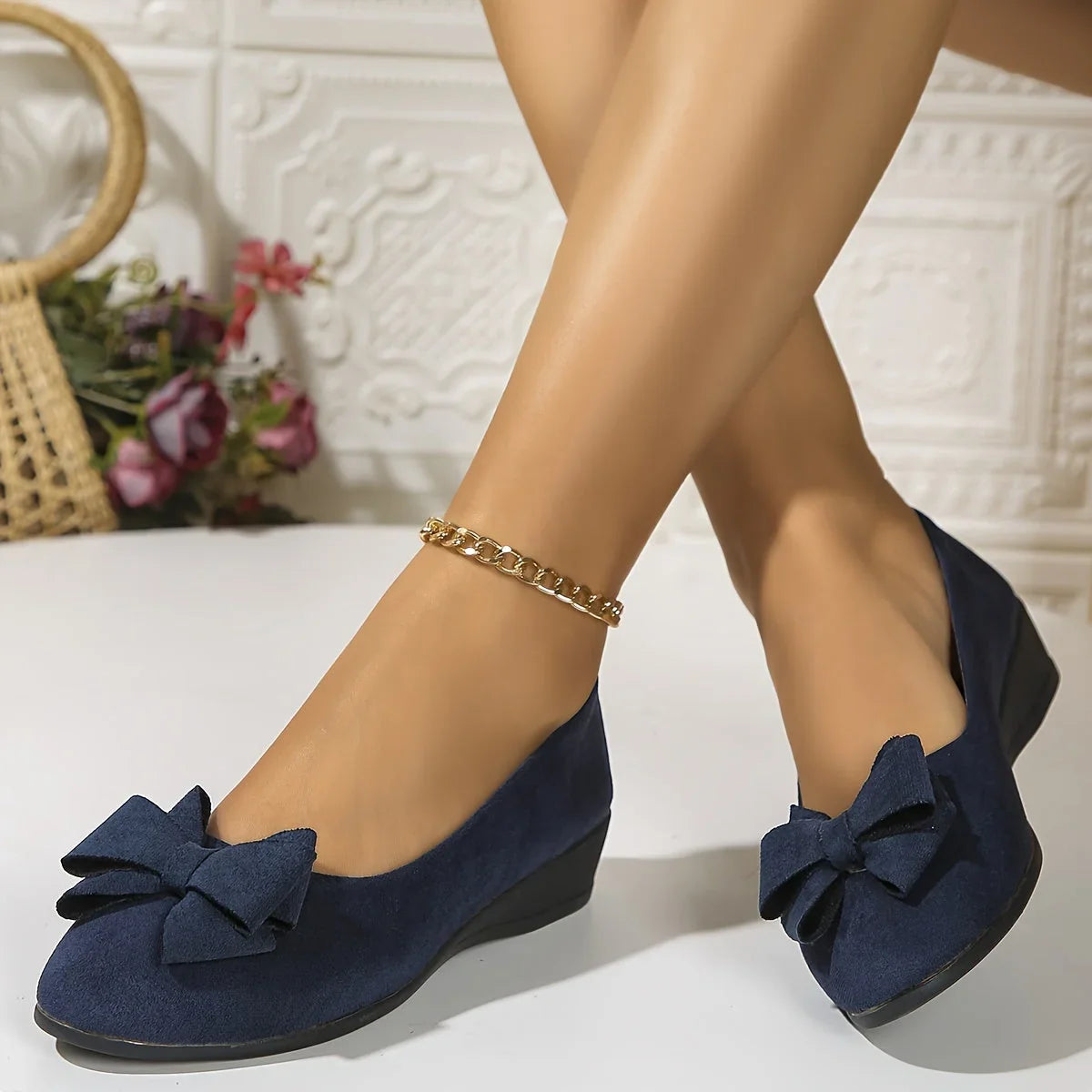 Women's faux suede bow-detail round-toe ballet flats slip-on – Blue