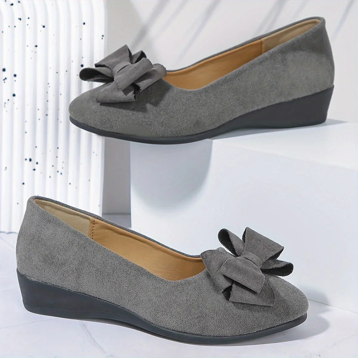 Women's faux suede bow-detail round-toe ballet flats slip-on
