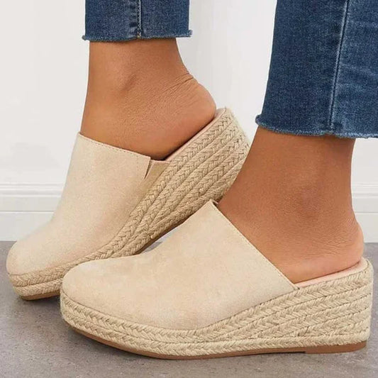 Women's faux suede espadrille wedge sandals with closed-toe slip-on – Beige