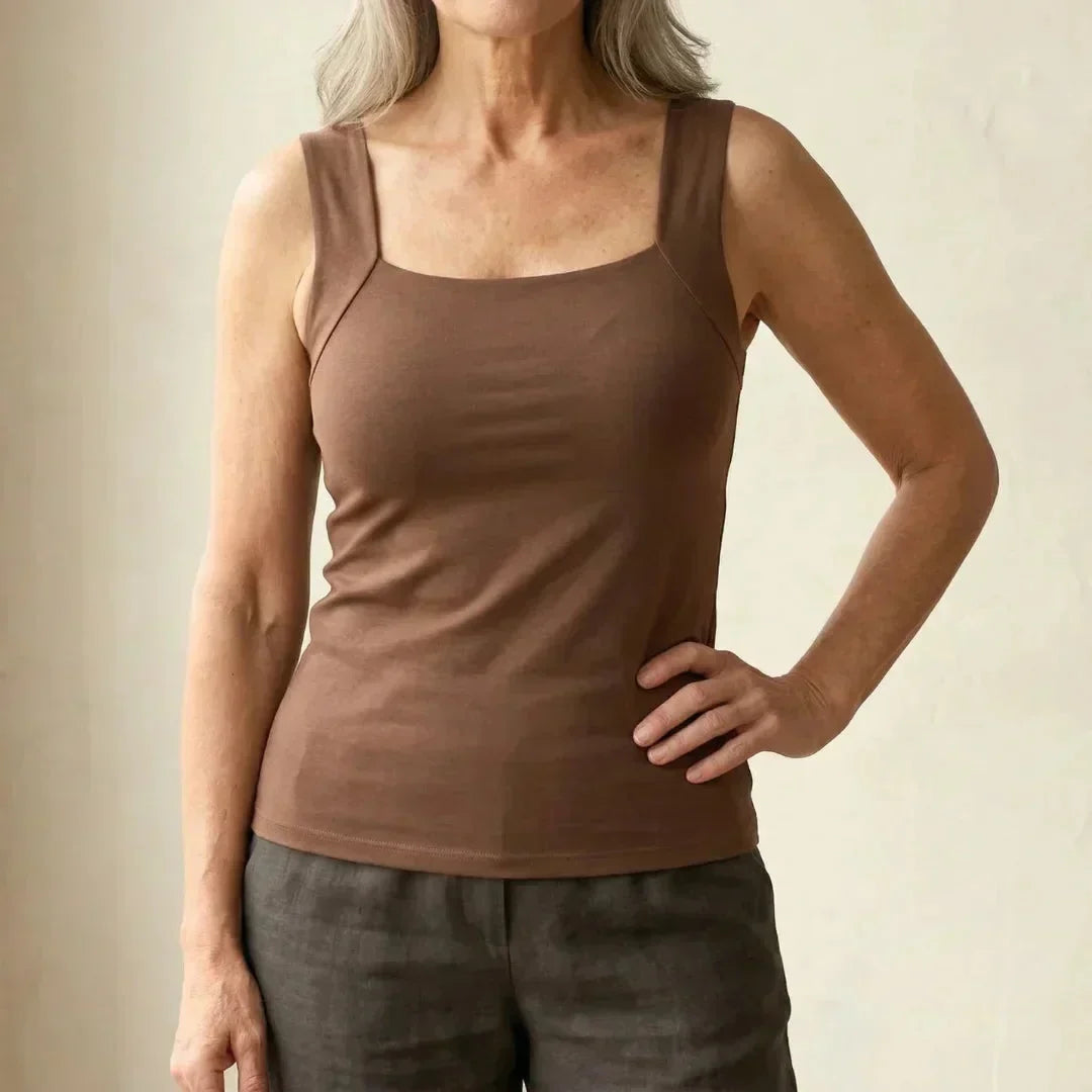 Women's fitted knit built-in bra tank top with square-neck