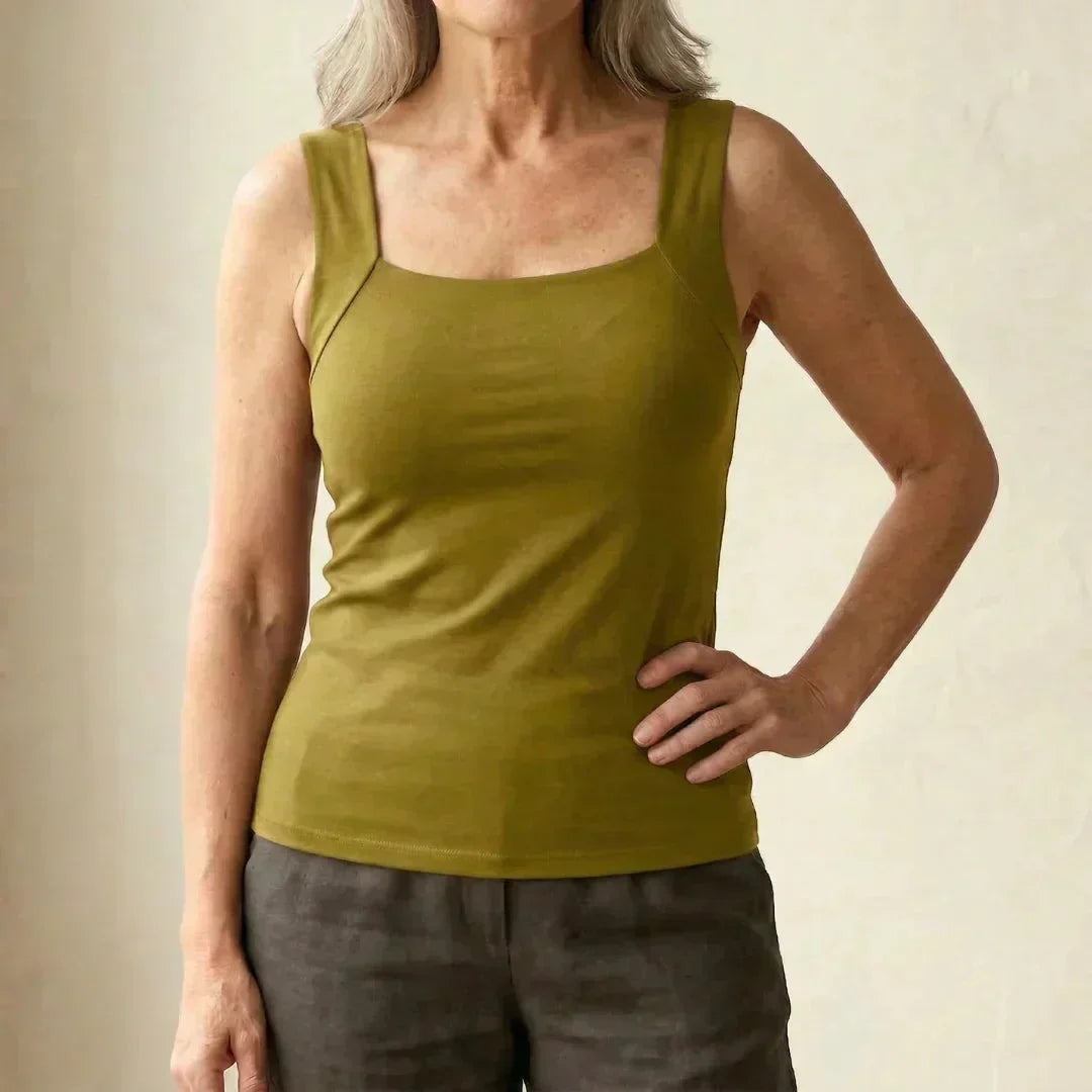 Women's fitted knit built-in bra tank top with square-neck – Dark Green