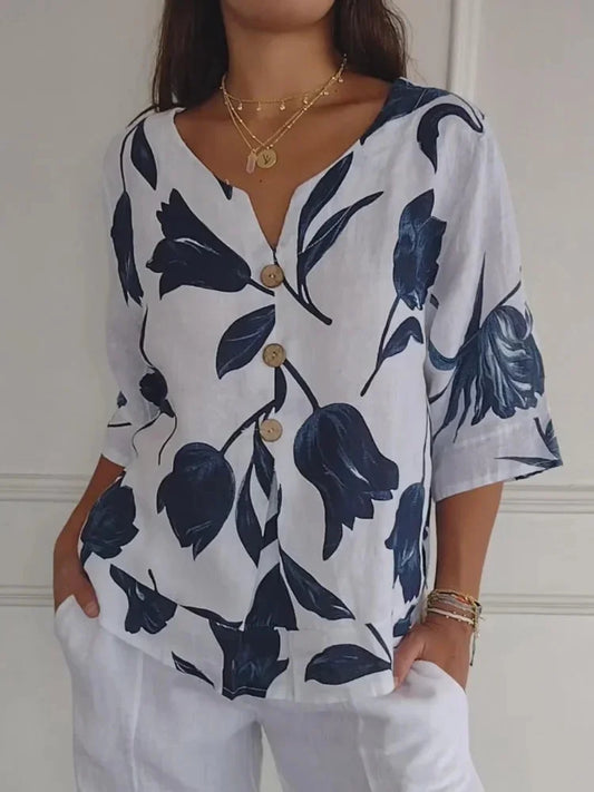 Women's floral 3/4-sleeve blouse with V-neck button-up detail – White (Almost sold out)