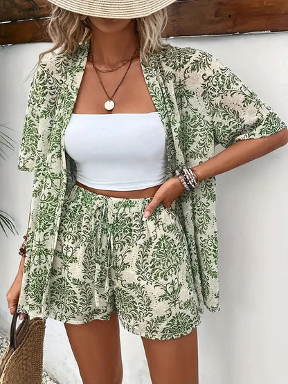 Women's floral kimono cardigan sweater with 3/4 sleeve and shorts – Green