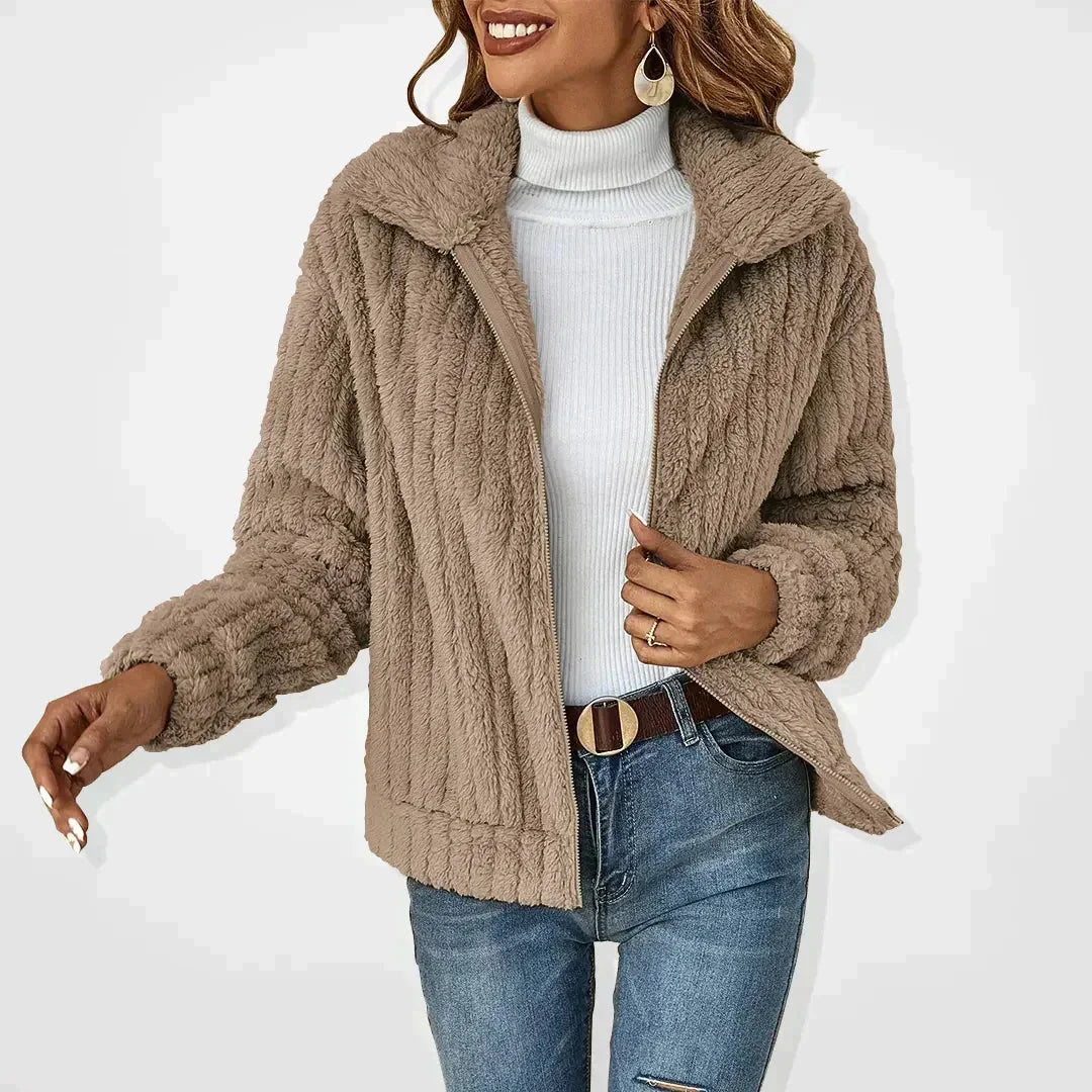 Women's fluffy relaxed-fit fleece jacket with collared full-zip long-sleeve design – Khaki