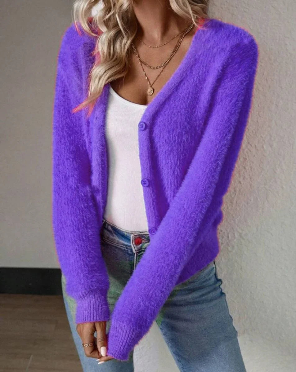 Women's fluffy V-neck button-front knit cardigan – Lilac