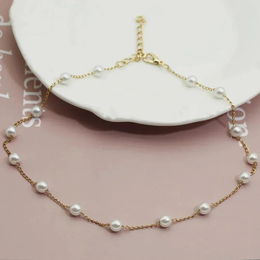 Women's tone dainty pearl choker necklace with spaced pearls – Gold