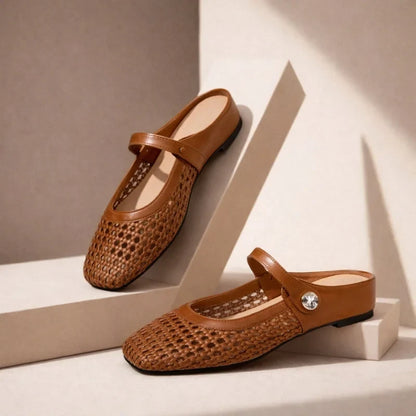 Women's woven Mary Jane flat mules with buckle strap – Brown
