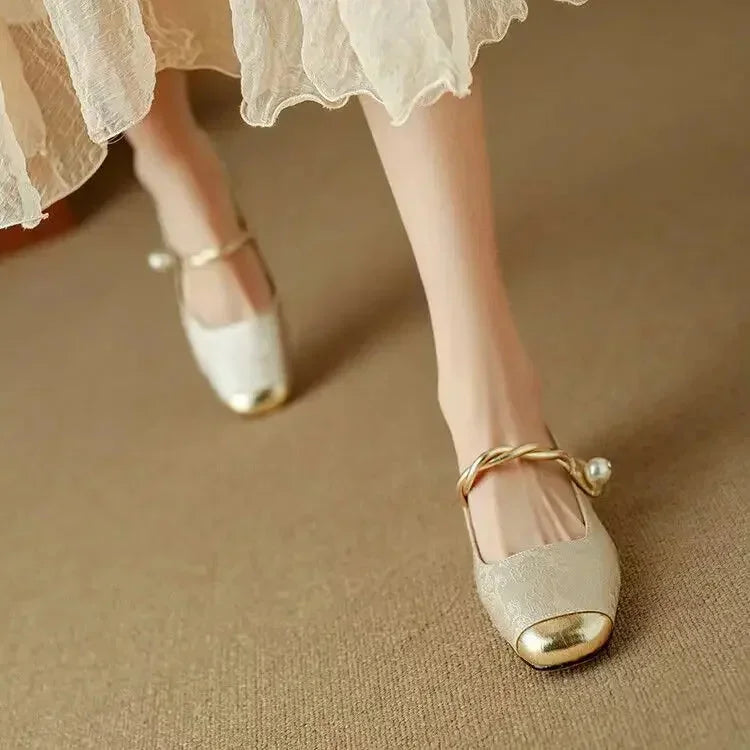 Women's floral jacquard Mary Jane shoes with pearl strap and glitter block heel