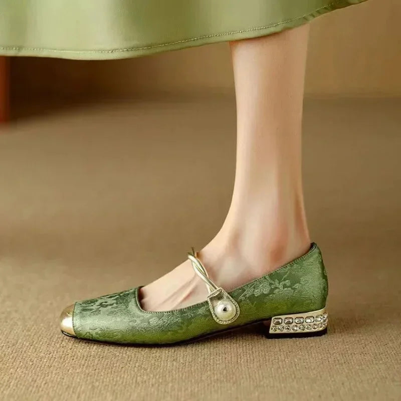 Women's floral jacquard Mary Jane shoes with pearl strap and glitter block heel