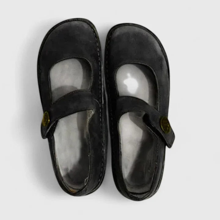 Women's comfort leather Mary-Jane shoes with adjustable strap