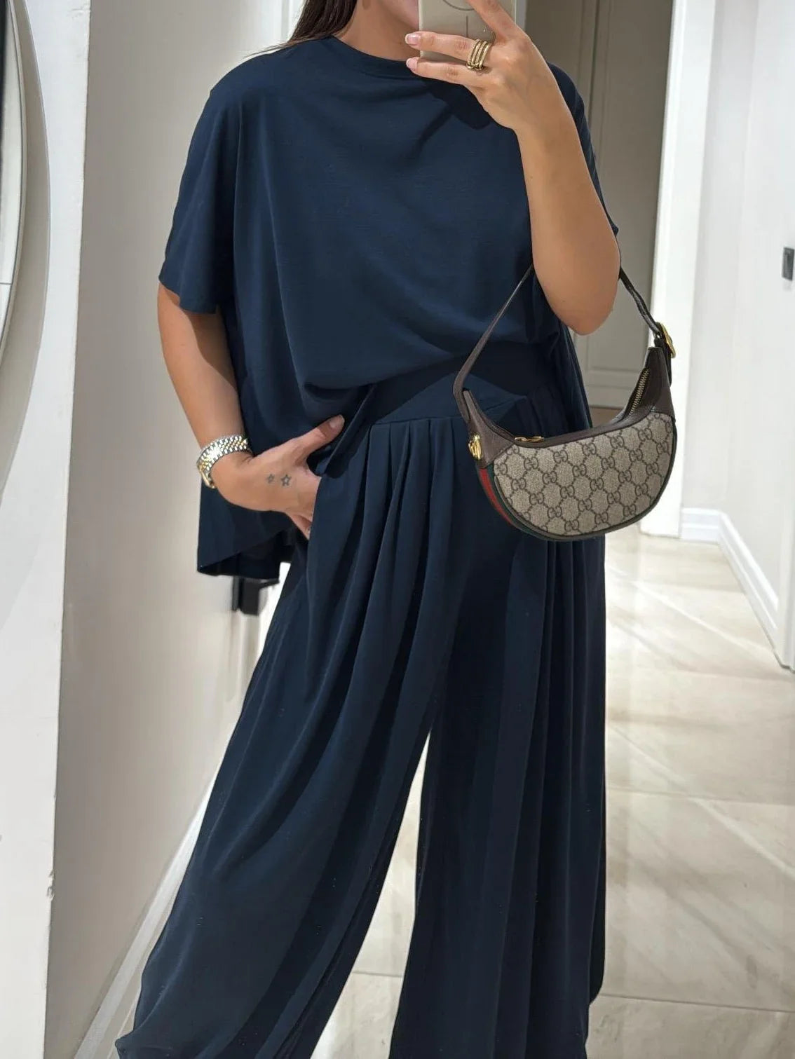 Women's jersey casual two-piece set with wide-leg pleated pants and a crewneck top – Navy