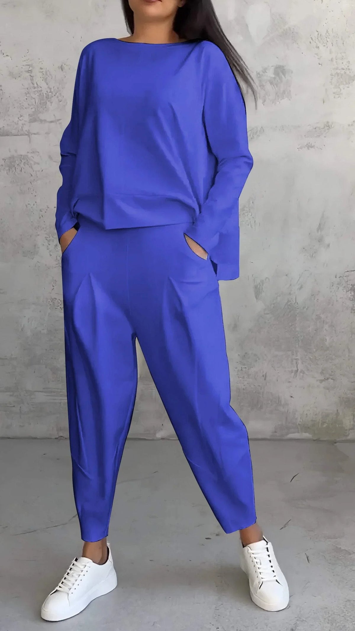 Women's knit 2-piece lounge set with long sleeve boat-neck top and tapered pants with pockets – Dark Blue
