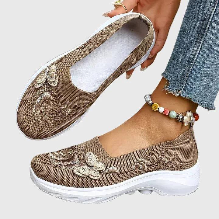 Women's knit butterfly embroidered slip-on sneakers with sole – Khaki