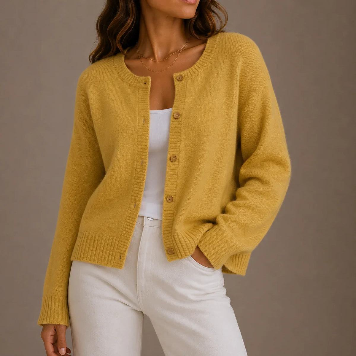 Women's knitwear cardigan, soft button-up round neck – Yellow