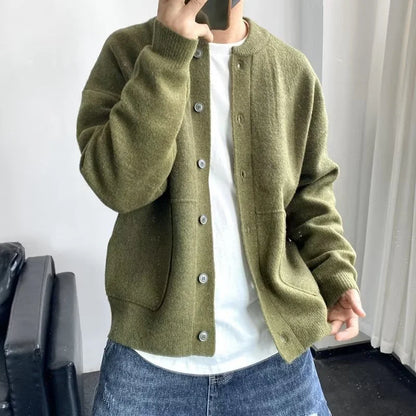 Women's knit cardigan sweater with button-front round-neck patch pockets – Green