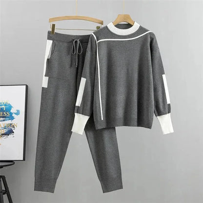 Women's knit color-block tracksuit with mock-neck and tapered-leg trousers – Grey
