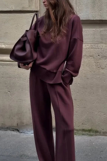 Women's knit matching set with turtleneck top side-zip and wide-leg trousers – Burgundy