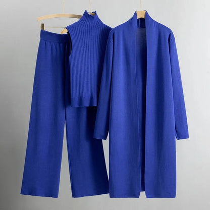 Women's knit three-piece set with long open-front cardigan and wide-leg trousers – Blue