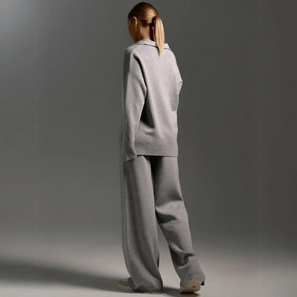Women's knit tracksuit with polo-neck knit sweater and wide-leg trousers