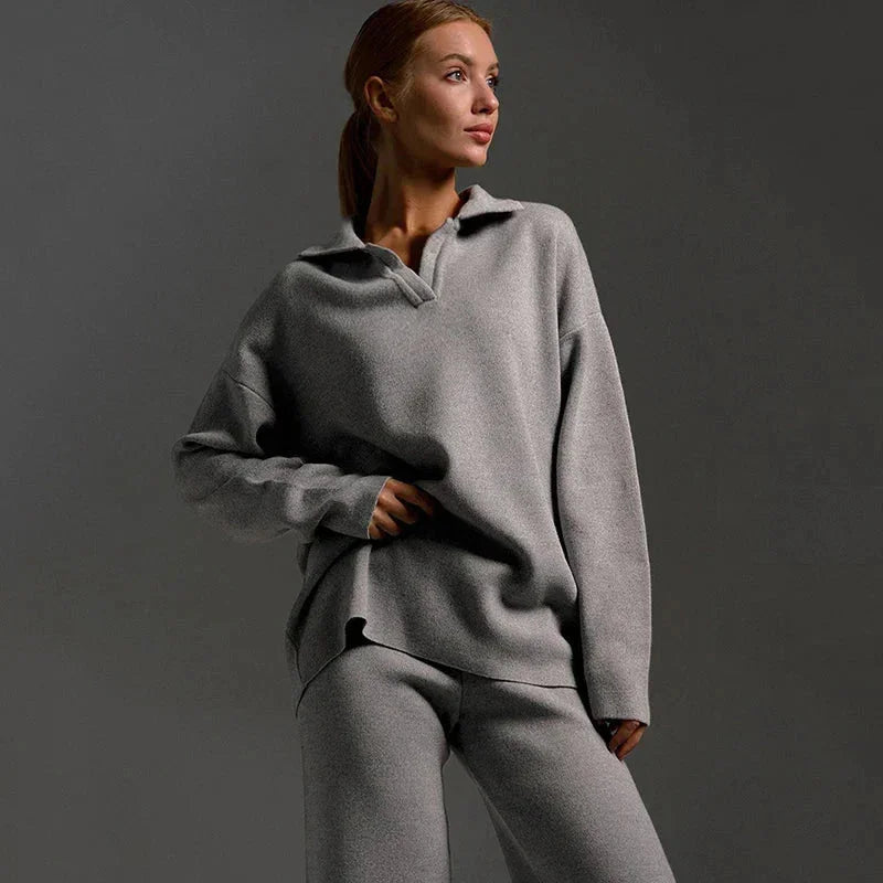 Women's knit tracksuit with polo-neck knit sweater and wide-leg trousers