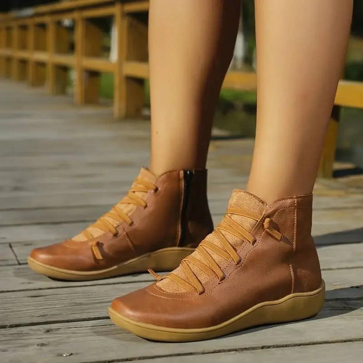 Women's lace-up side-zip flat leather ankle boots