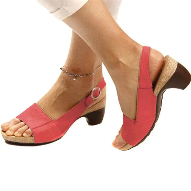 Women's leather block-heel slingback open-toe sandals with buckle closure – Red