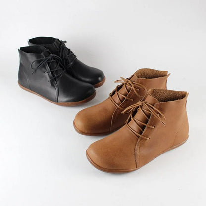 Women's leather casual ankle boots with lace-up closure and round toe
