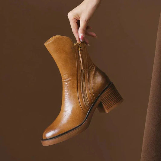 Women's leather chunky-heel ankle boots with side zipper closure – Brown