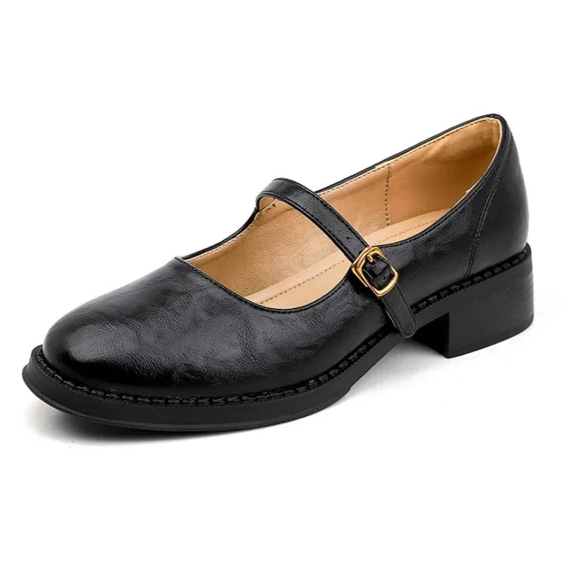 Women's leather Mary-Jane shoes with low block heel buckle strap