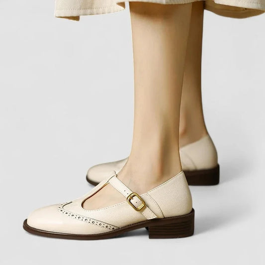 Women's leather Mary-Jane shoes with T-strap buckle and brogue detail – Beige