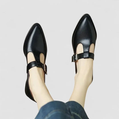 Women's leather pointed-toe T-strap shoes with block-heel buckle closure – Black