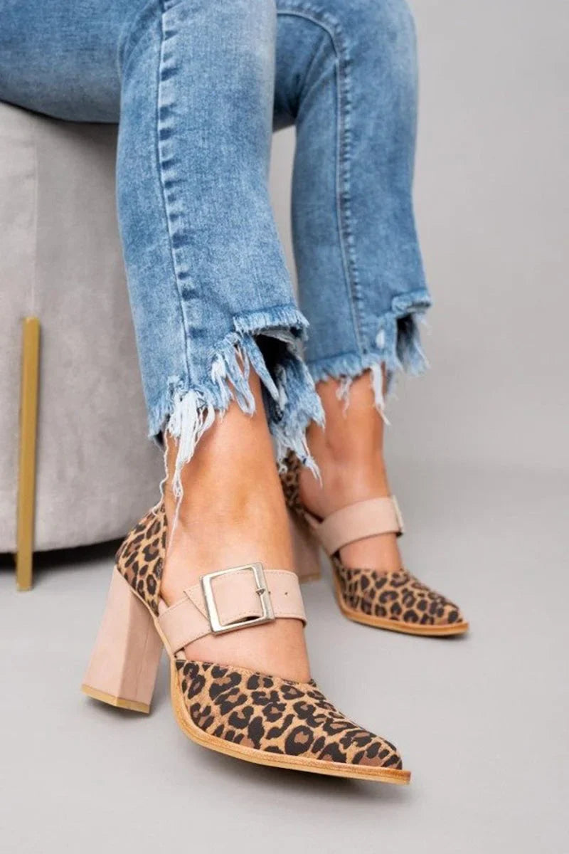 Women's leopard print pointed-toe heels with block heel and adjustable buckle strap – Khaki