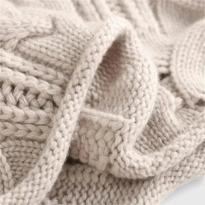 Women's cable knit sweater with turtleneck long sleeves relaxed fit