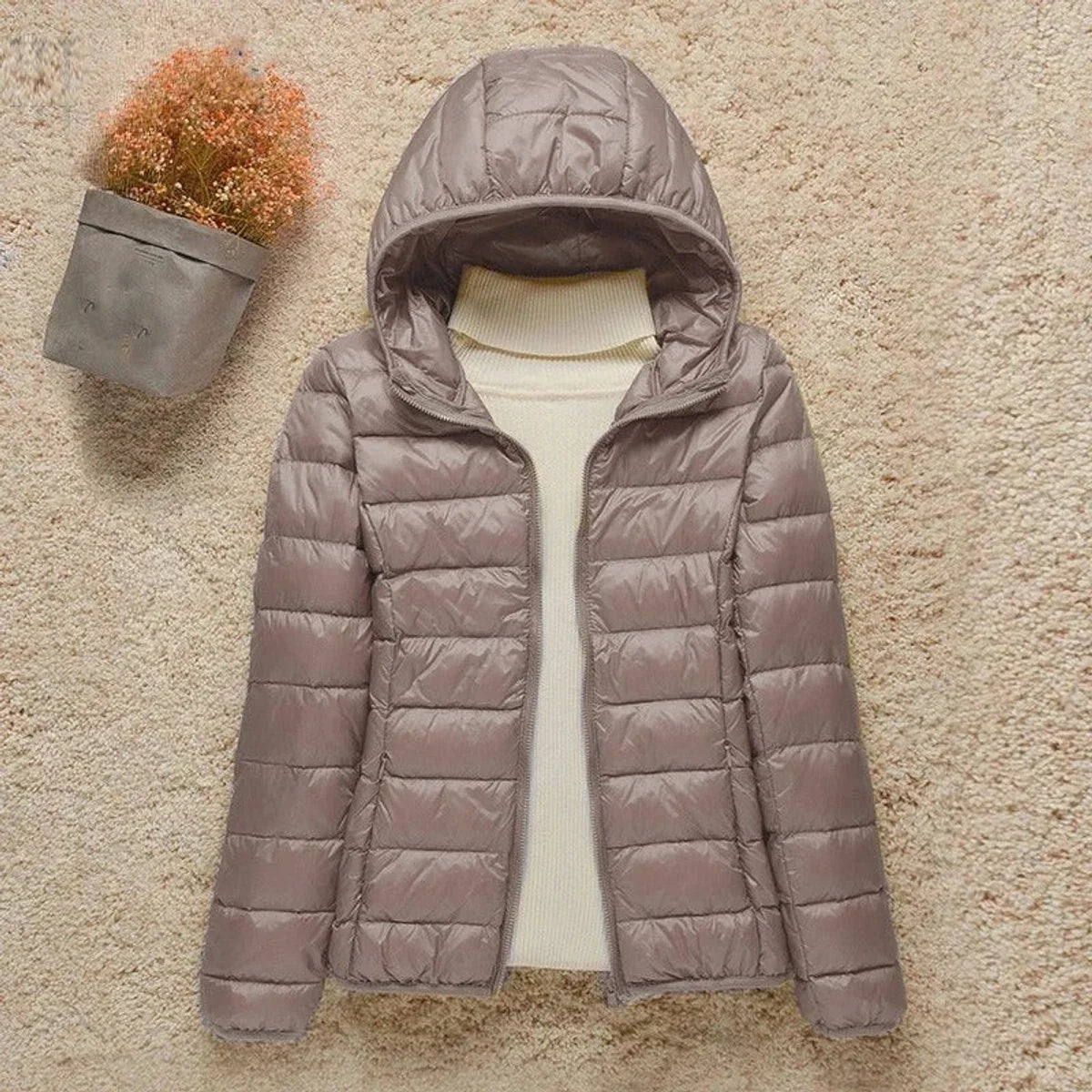Women's lightweight hooded quilted jacket packable puffer – Taupe