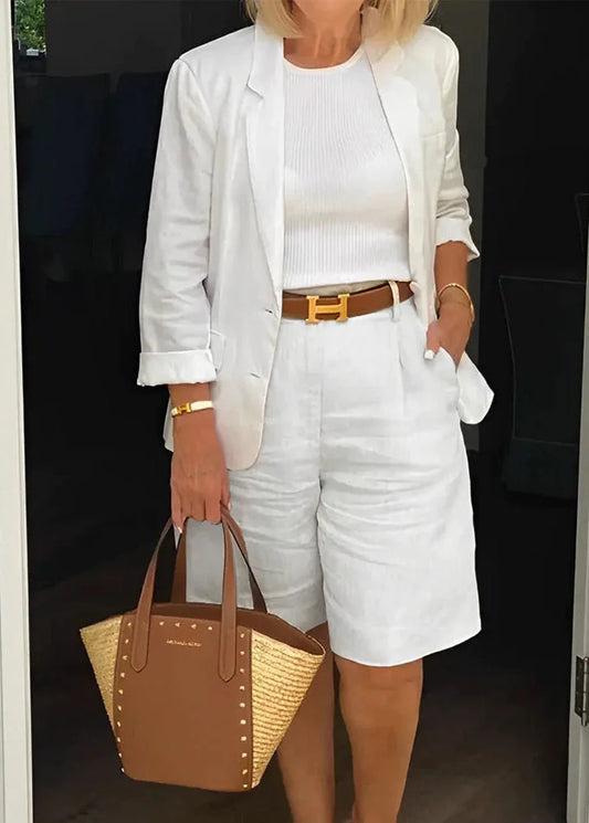 Women's linen blend suit matching set with blazer and pleated shorts – White