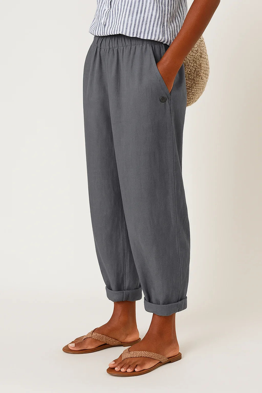 Women's linen relaxed fit cropped pants with elastic waist and side pockets – Grey