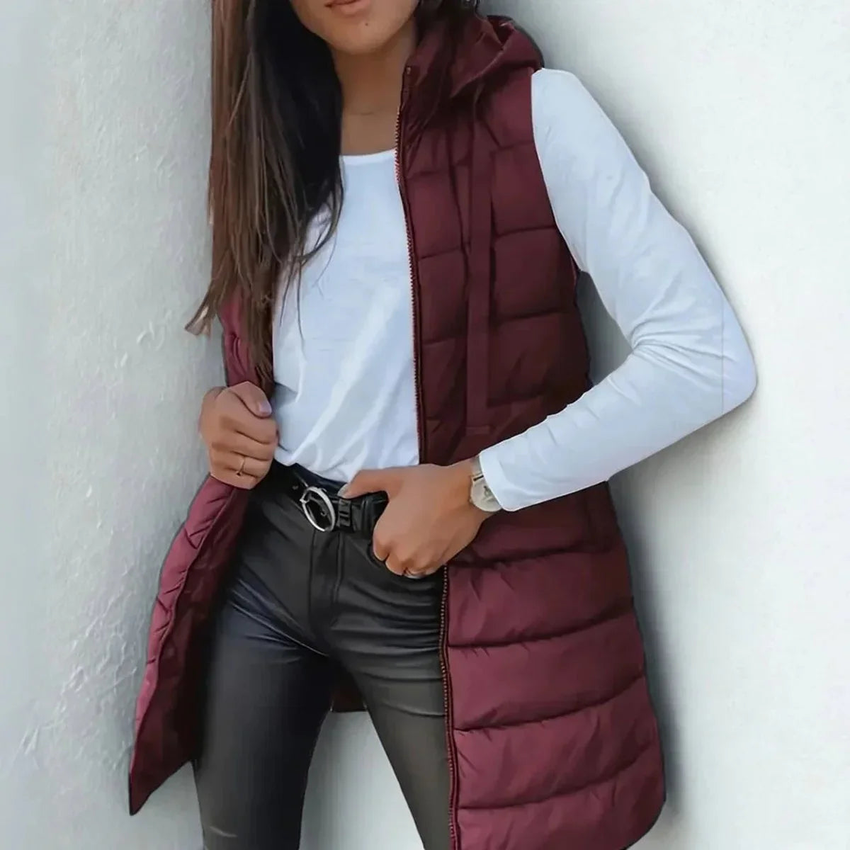 Women's long hooded sleeveless puffer vest lightweight layering gilet – Chestnut Brown