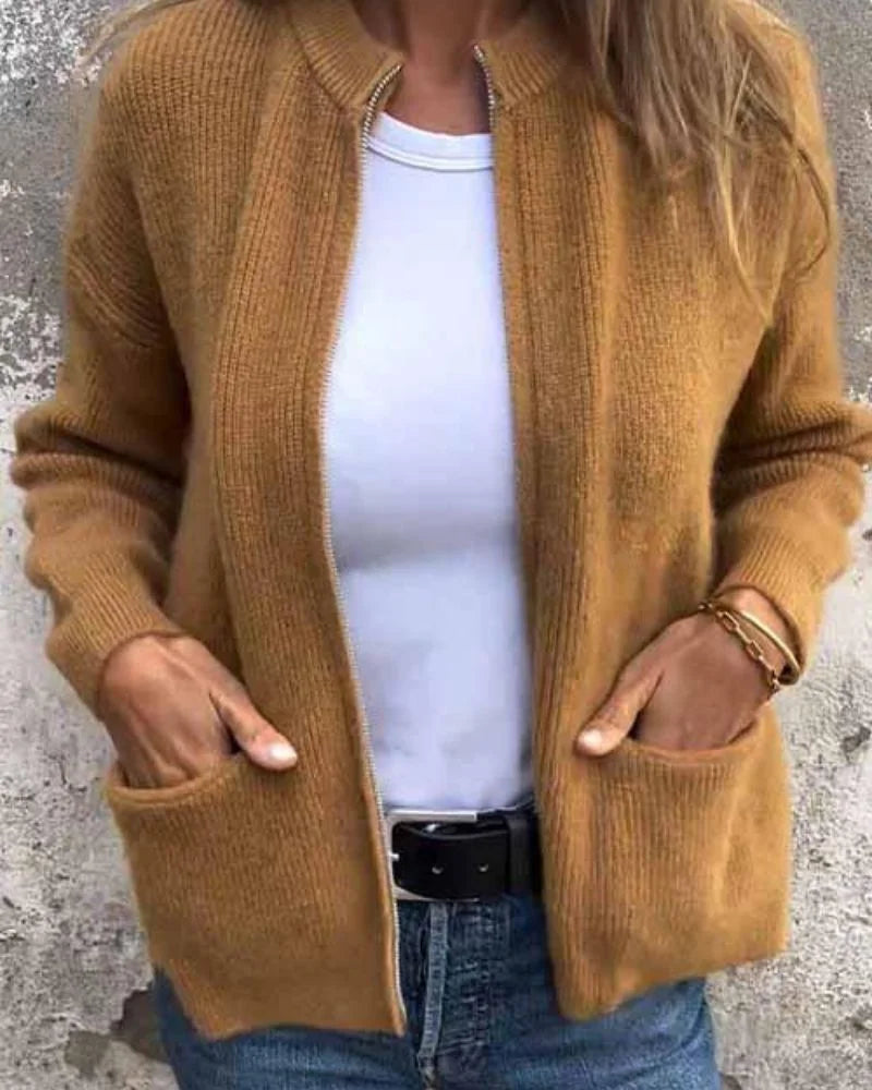 Women's long sleeve ribbed knit cardigan sweater with full-zip closure and pockets – Brown