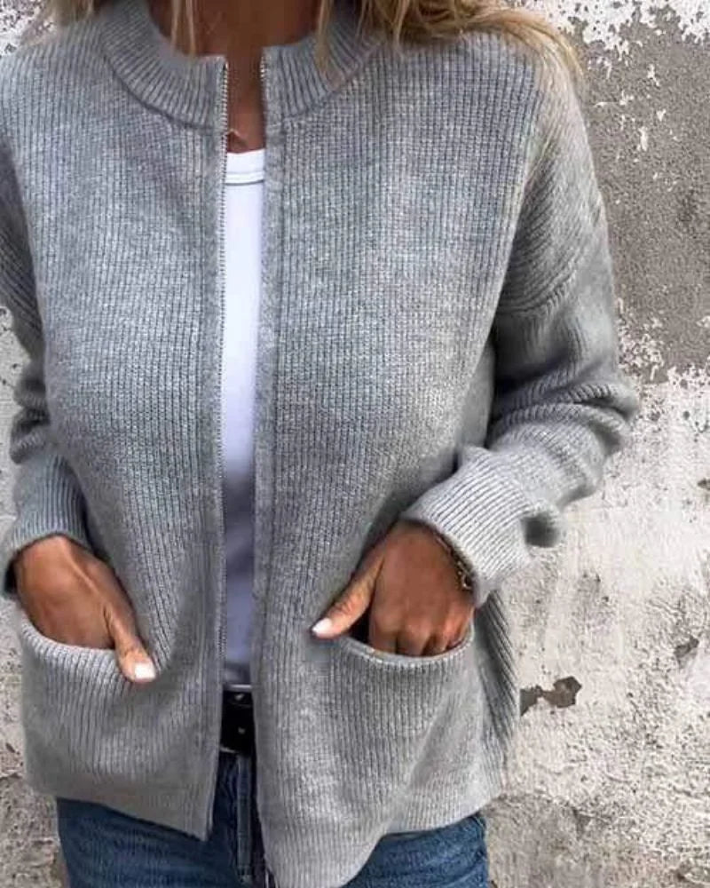 Women's long sleeve ribbed knit cardigan sweater with full-zip closure and pockets – Grey