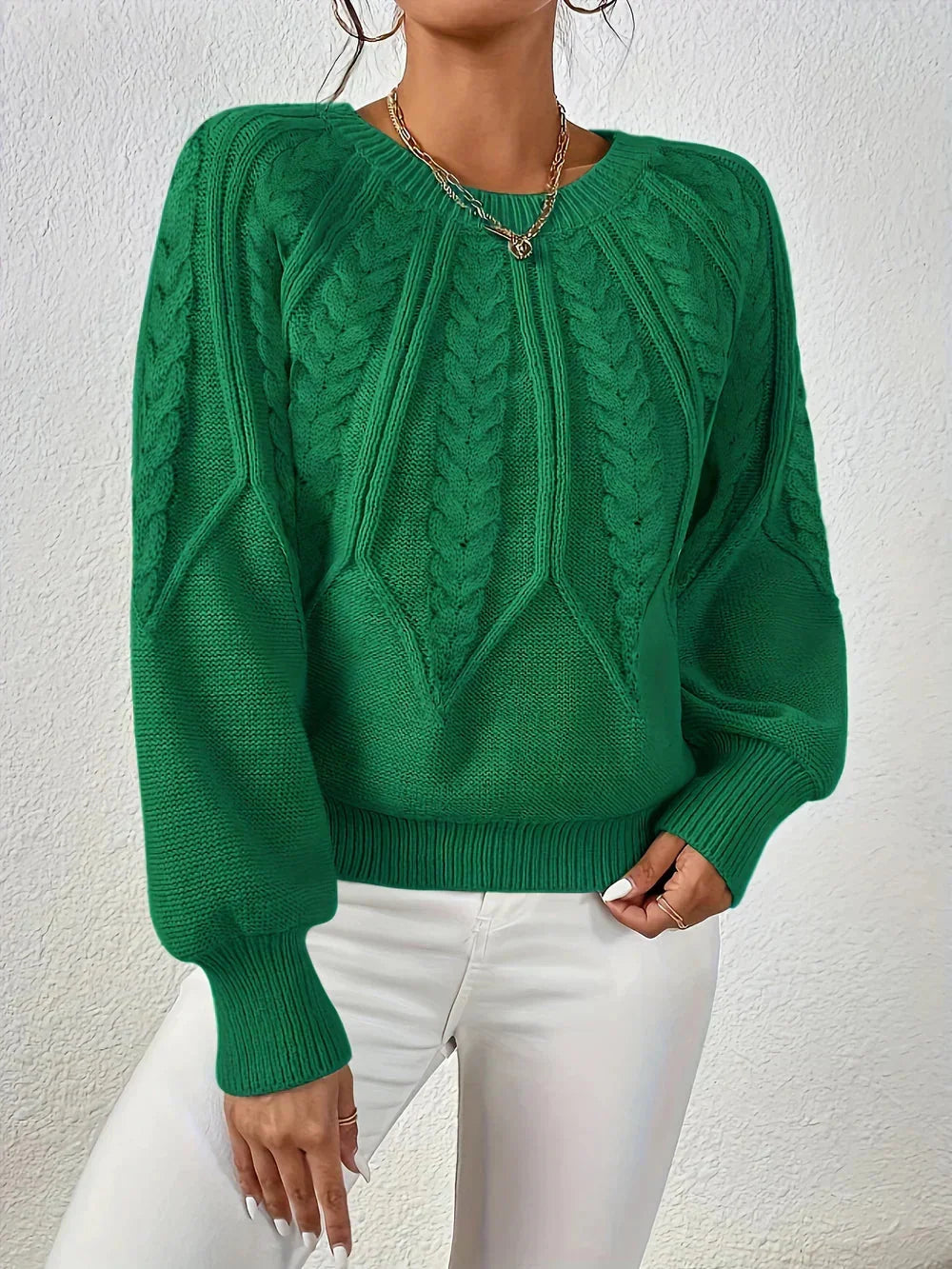 Women's modern cable knit long sleeve knit sweater with crew neck and voluminous sleeves – Green