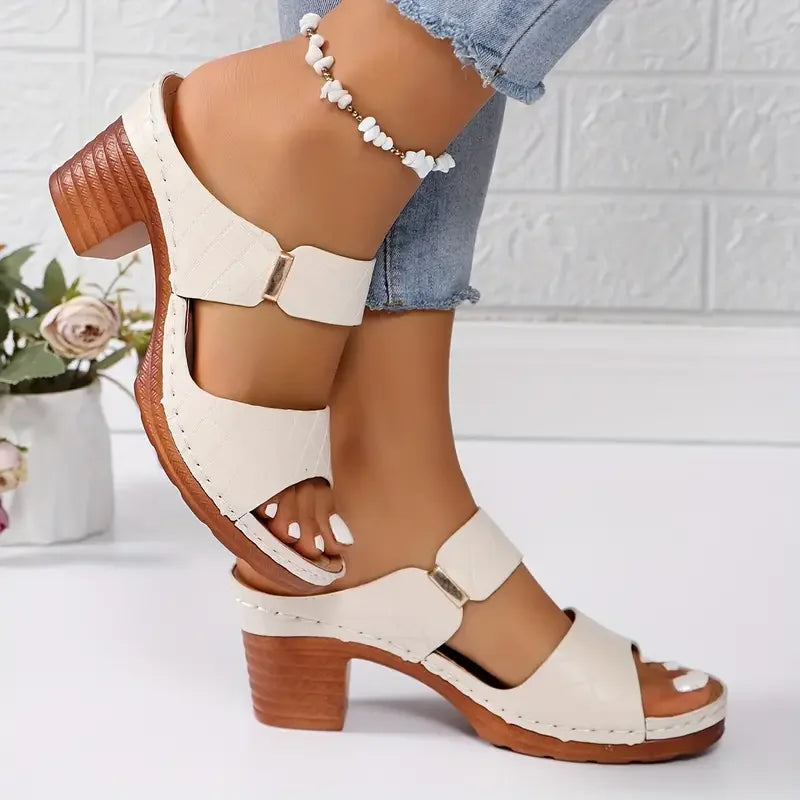 Women's comfort cushioned platform block-heel sandals with quilted design