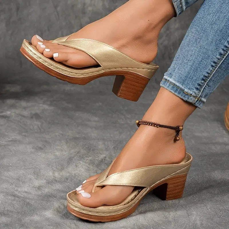 Women's comfort faux-leather platform thong sandals with block-heel