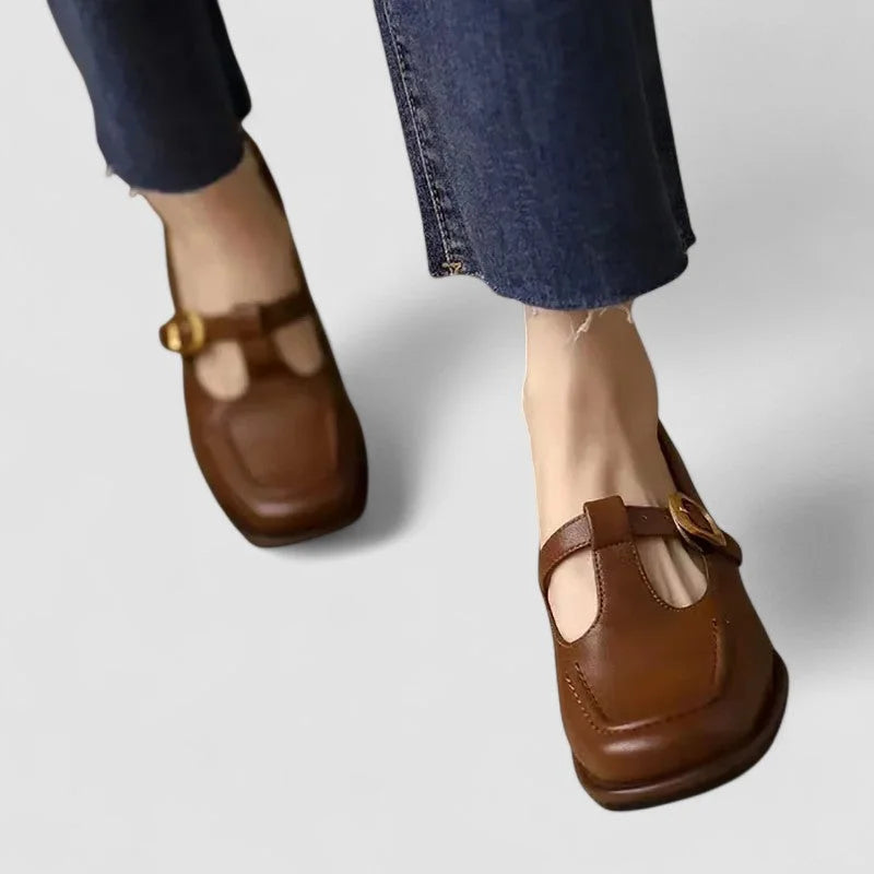 Women's comfort leather T-strap Mary-Jane flats with square-toe and buckle
