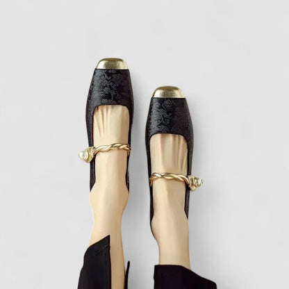 Women's comfort patterned Mary Jane shoes with toe and block heel