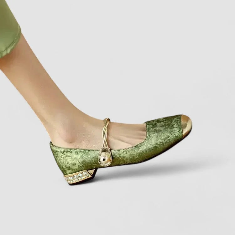 Women's comfort patterned Mary Jane shoes with toe and block heel