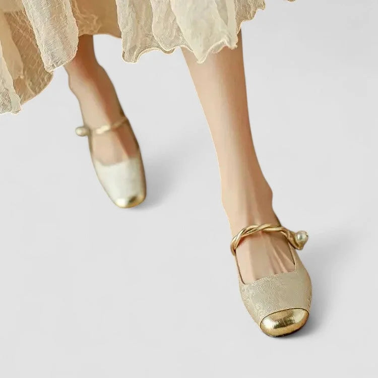 Women's comfort patterned Mary Jane shoes with toe and block heel